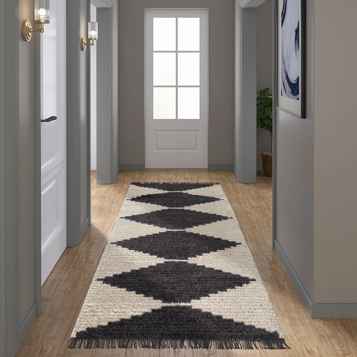 Contrasting Transitional Geo Area Rug